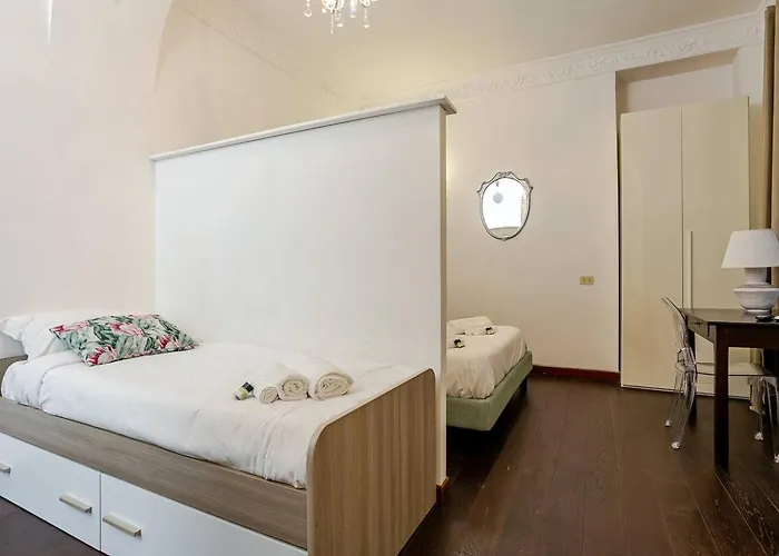 Fontana Di Trevi A 2 Passi